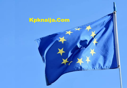 EU Agrees on €90bn Loan for Ukraine Amid Budget Crisis, Russian Asset Debate Continues