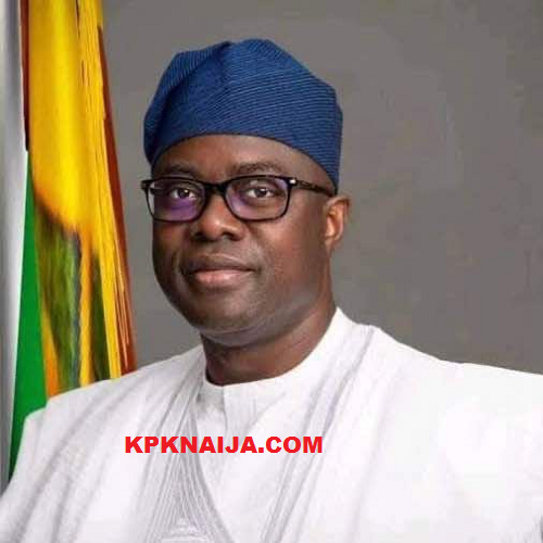 Governor Makinde Engages Ologuneru Residents on Oyo's 110km Senator Rashidi Ladoja Circular Road Project