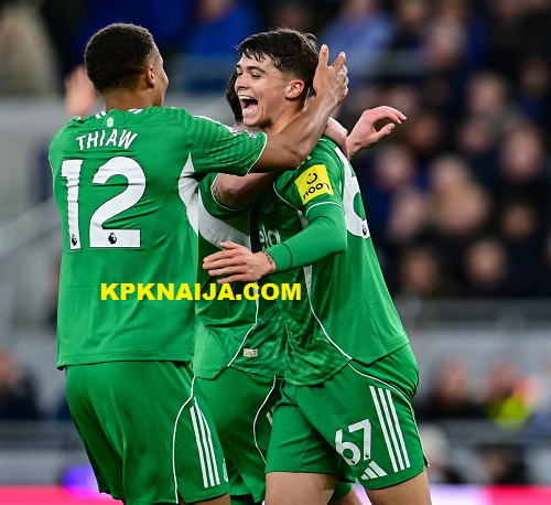 Howe Urges Newcastle to Build Momentum After Dominant 4-1 Victory Over Everton