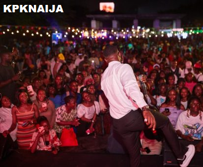 Starry Skies and Silver Screens: 10k Fans Storm Movie in the Park 2025