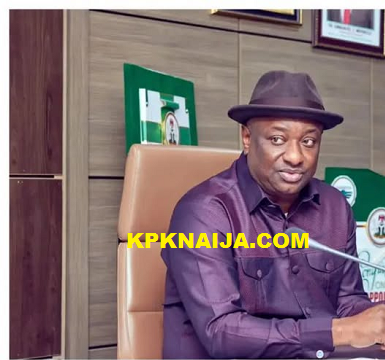 Yuletide Travel Warning: Brace for Budget-Busting Airfare Spikes